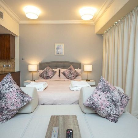 شقة Prime Retreats - Downtown دبي المظهر الخارجي الصورة